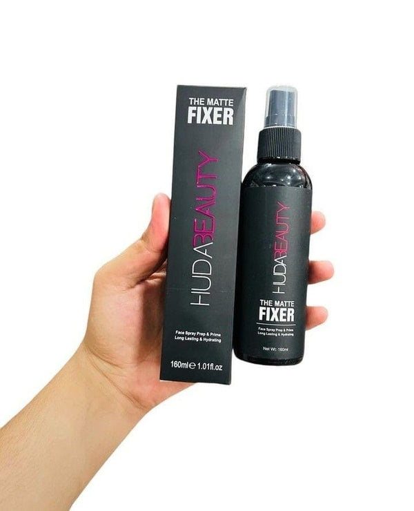 HUDABEAUTY THE MATTE FIXER Face Spray Long Lasting & Hydrating