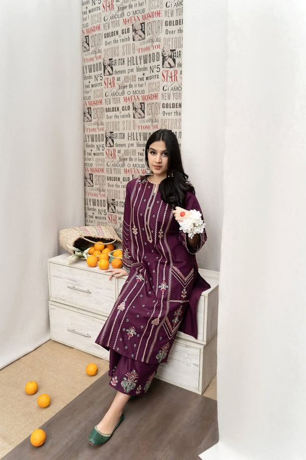 URGE UNSTITCHED LAWN COLLECTIONO 2025